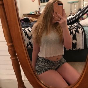 Meet your Posher, Alyssa